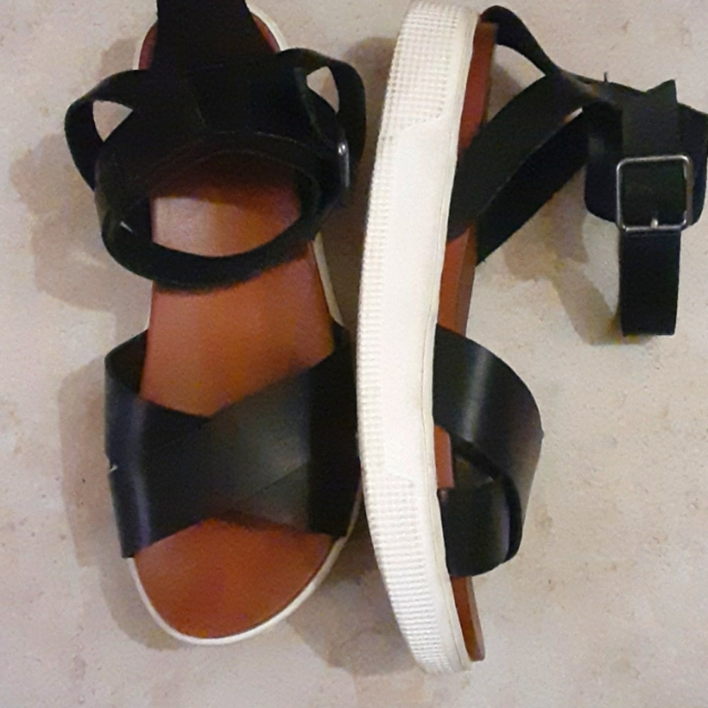 Girl MIA sandals